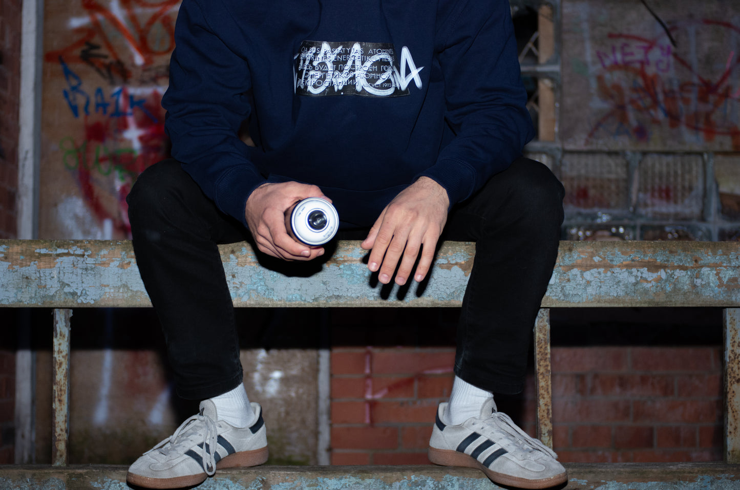 [Preorder] Hoodie Tagged Stone