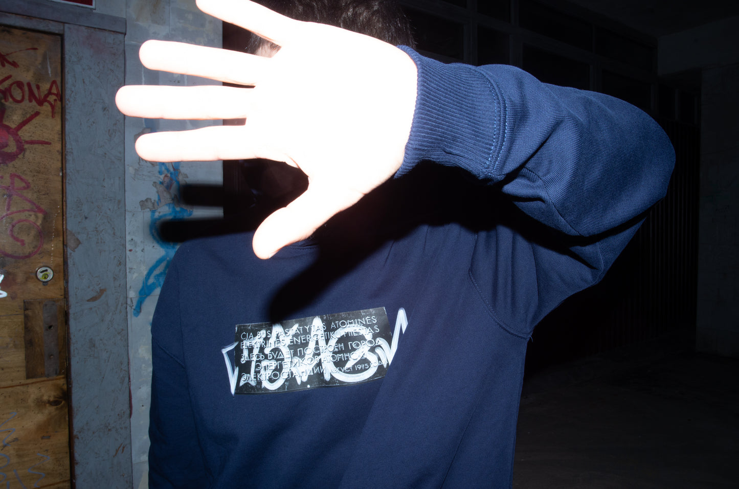 [Preorder] Hoodie Tagged Stone